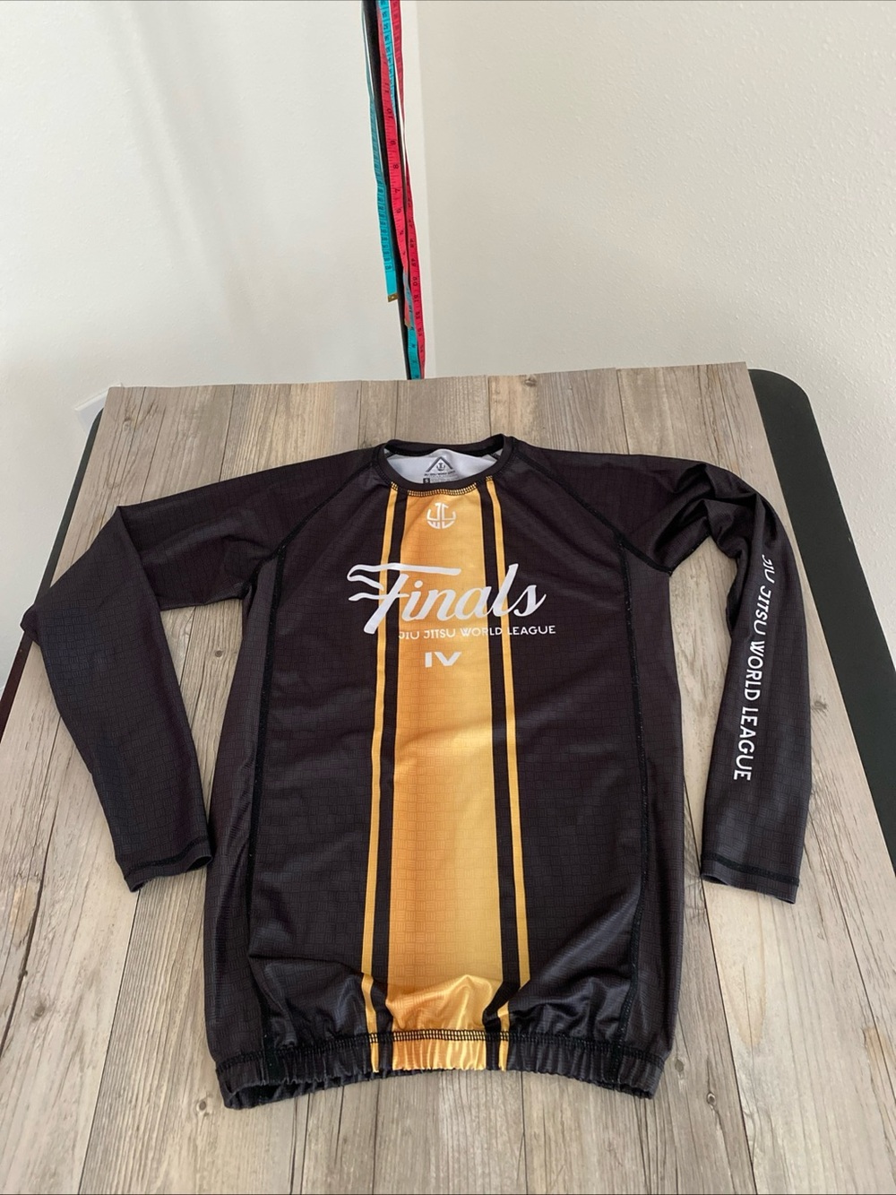 Jiu Jitsu World League Finals Rash Guard Shirt Long Sleeve Black Gold Small